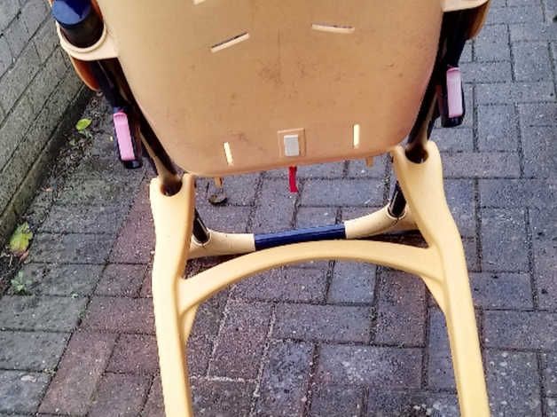 Plastic adjustable high chair in Newton